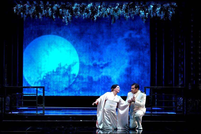 A scene from director Mario Gas's production of "Madame Butterfly" at the Teatro Real (Madrid). (Photo: Javier del Real)