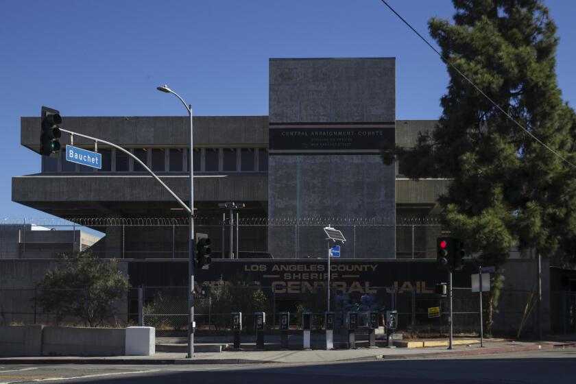 Los Angeles, CA - September 22: A view of Men's Central Jail on Thursday, Sept. 22, 2022 in Los Angeles, CA. (Irfan Khan / Los Angeles Times)