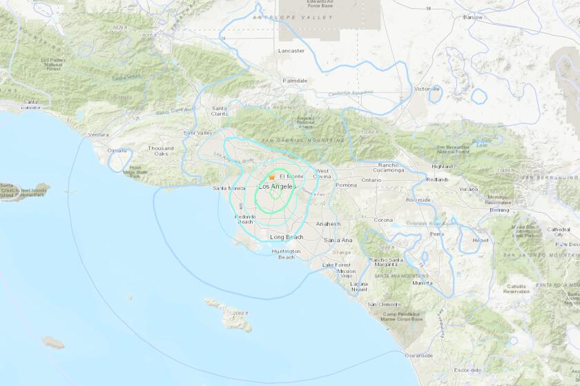 USGS reports an earthquake of 4.7 magnitude 2 miles from South Pasadena, Calif. just after 12pm.